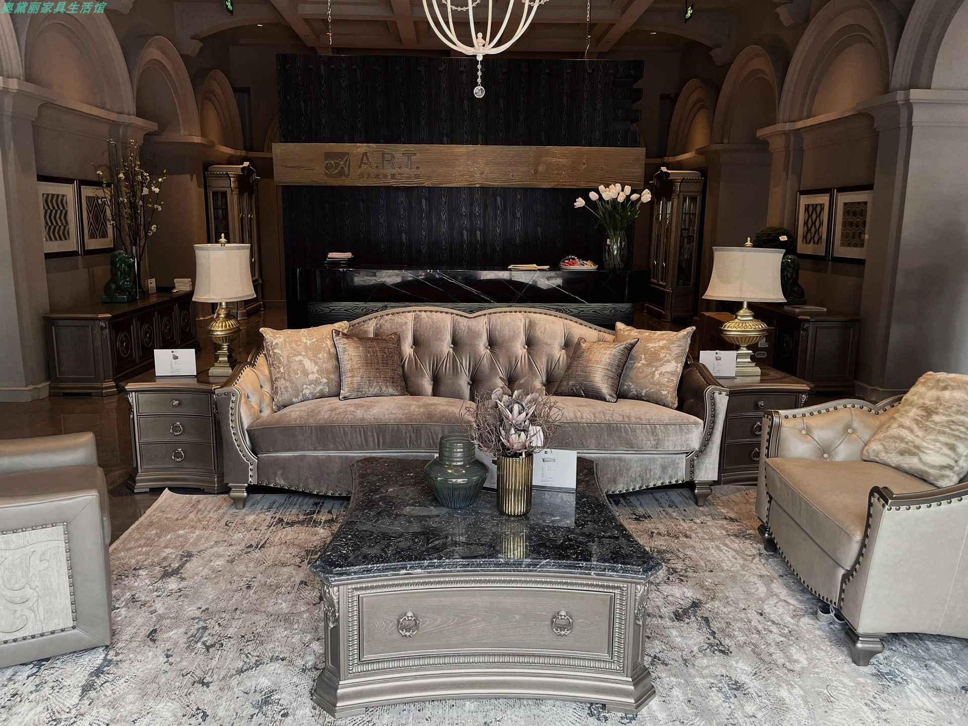 American art Tsukiji Solid Wood Sofa Villa Living Room Modern Light Lavish Style Retro Sculpture Flower Solo Trio Sofa-Taobao