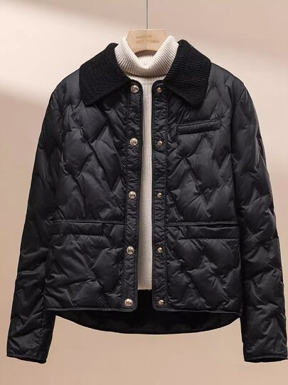 Simple and fashionable light down jacket women's short 2025 winter new casual temperament small fragrance hot style jacket