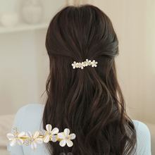 Flower half tied hair clip internet celebrity 2022 new top clip hair clip straight clip back head spoon ponytail clip headwear for women