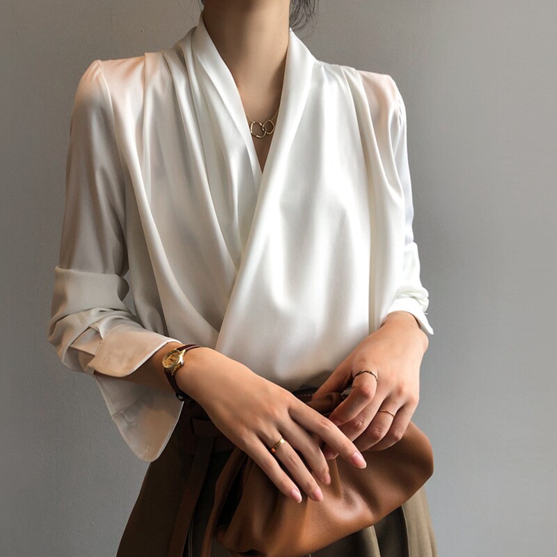 V Collar Shirt Woman New 2021 Spring Autumn Easy Sleeve Head Long Sleeve Temperament Pure Color Blouse Women Design Sensation