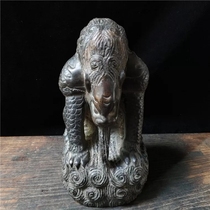 Bluestone water-absorbing beast that attracts wealth house desk auspicious beast Pixiu stone lion stone drum stone pier carved inkstone pot holder living room ornaments