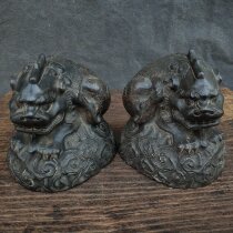 Bluestone auspicious cloud beast water-absorbing beast fortune-seeking desk head auspicious beast Pixiu stone lion stone drum stone pier carved pot holder living room ornaments