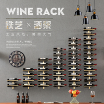 Red wine rack wall-mounted wine cellar flat wine display rack Restaurant wall wrought iron wine cabinet hanging wine bottle rack ornaments