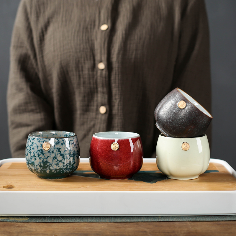 Ceramic masters cup sample tea cup set small household kung fu tea set four cups or personal single cup lamp cup