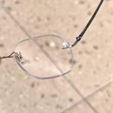 Анти -блюд легкие анти -градиационные очки миопии женские ультра -светлые чистые титановые плоские, защищающие глаза могут быть использованы, чтобы показать небольшую лицу