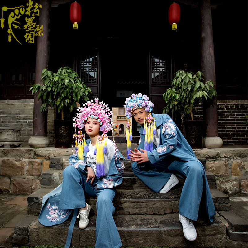New photo studio theme wedding couple embroidery Chinese style national tide clothing travel street photo mix and match cowboy photography photo