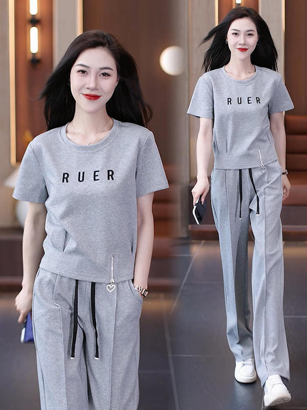 Fashionable Casual Suit for Women, New Summer Style, Petite Short T-Shirt, Wide-Leg Pants, Slimming Two-Piece Sportswear, Trendy