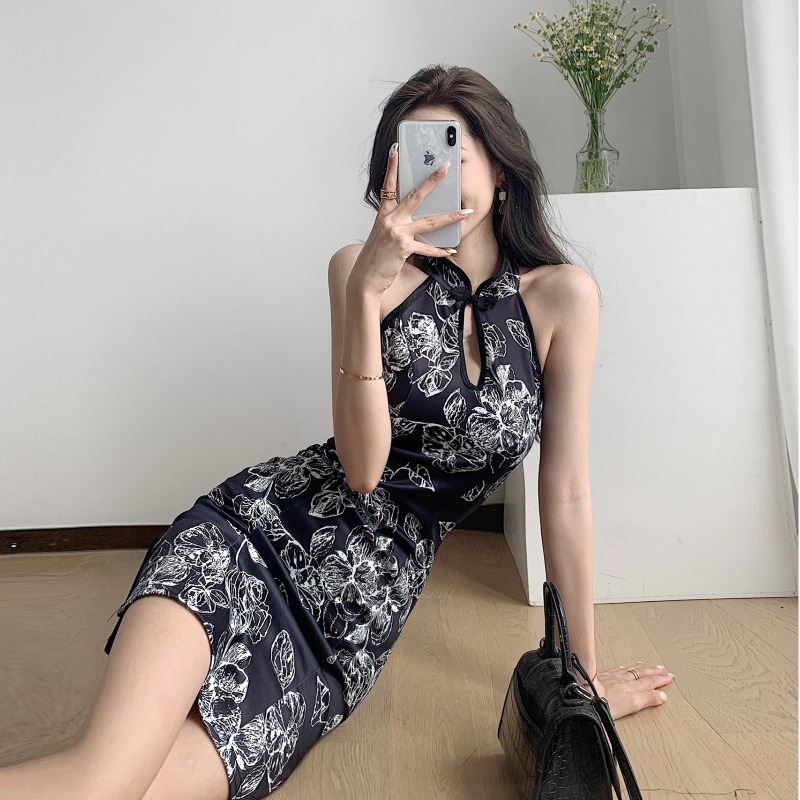 Short retro skirt, sexy cheongsam, dress, tight Short retro skirt, sexy cheongsam, dress, tight