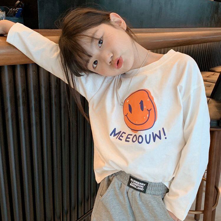 Girls long-sleeved T-shirt spring and autumn 2022 new cotton autumn thin top middle-aged children's Western style white bottoming shirt