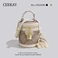 Белый подарочный пакет