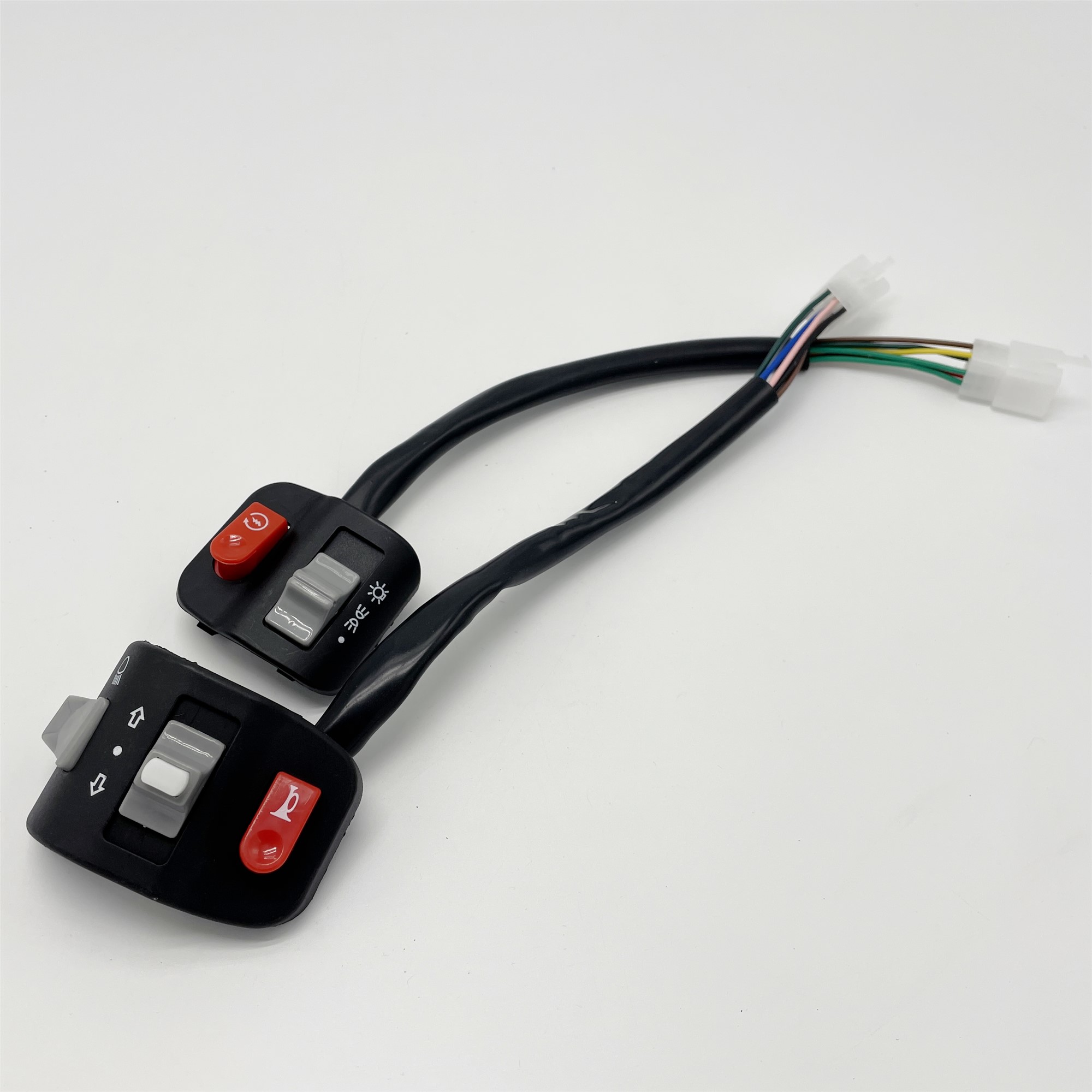 Electric Motorcycle Xunying Shangling Qiaoge Combination Switch Assembly with Handlebar Mount for Headlight/Horn/Turn Signal Light Adjustment