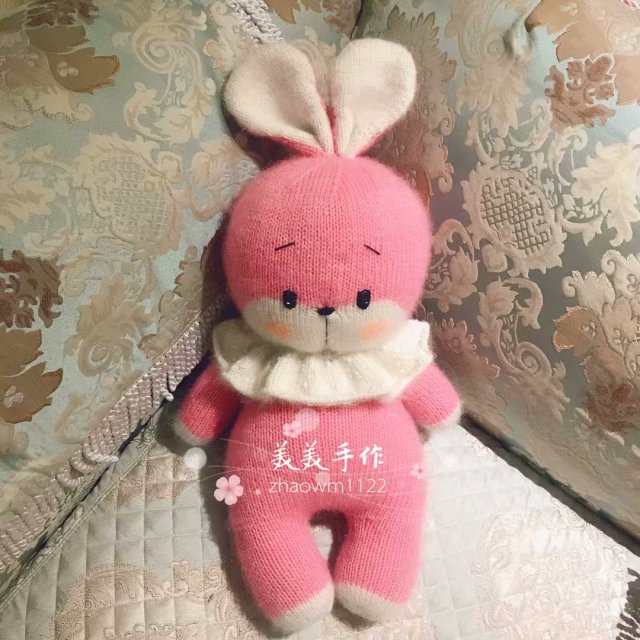 Stick needle wool knitting doll translation illustration cute big rabbit video tutorial