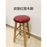 Усовершенствованная версия подушной красной поверхности и деревянных ног