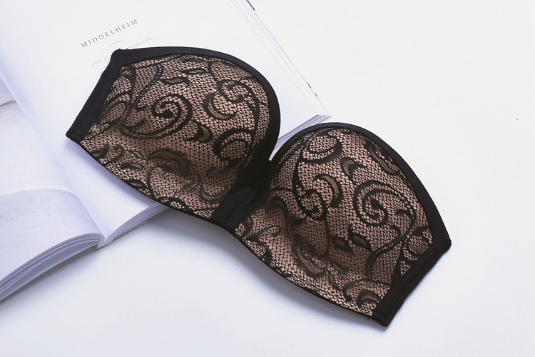 Sexy bra quây phép lạ vô hình áo ngực mỏng phần mùa thu và mùa đông silicone chống trượt nửa cốc đồ lót đám cưới dán ngực ao lot hoc sinh
