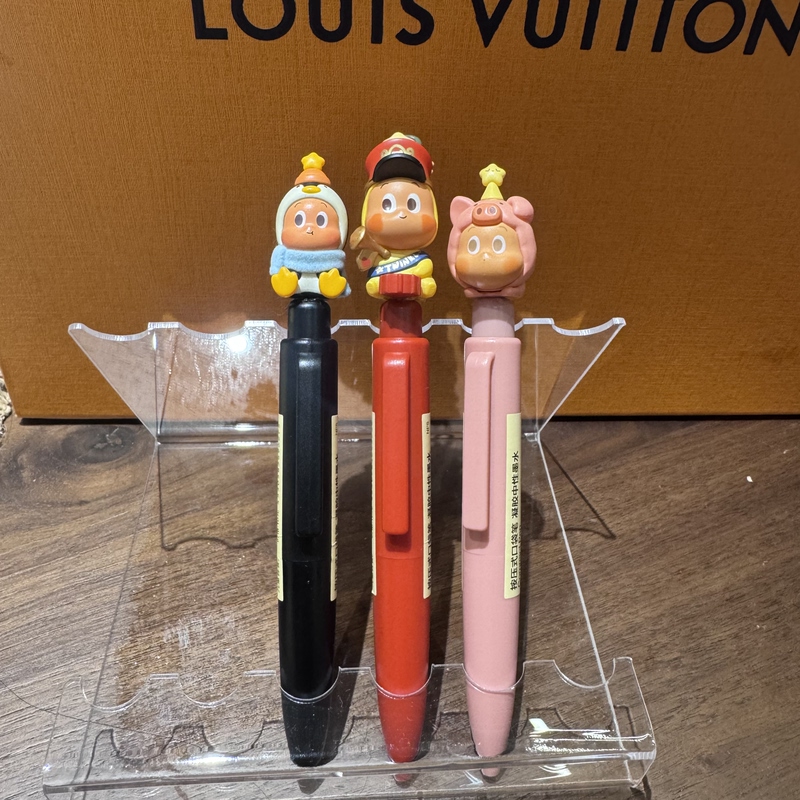 Authentic Pop Mart Handmade Finished Product Cute Pen Sp Star Man Dimoo Cute Pen Souvenir Nail Art Authentic Pop Mart Handmade Finished Product Cute Pen Sp Star Man Dimoo Cute Pen Souvenir Nail Art