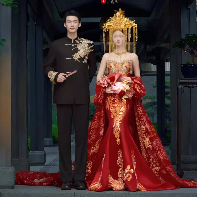 New Style Dress for Photo Studio Themed Photography, Couple Outdoor Shooting, New Chinese Style, Traditional Chinese Style, Red Strapless Trailing Xiuhe Dress