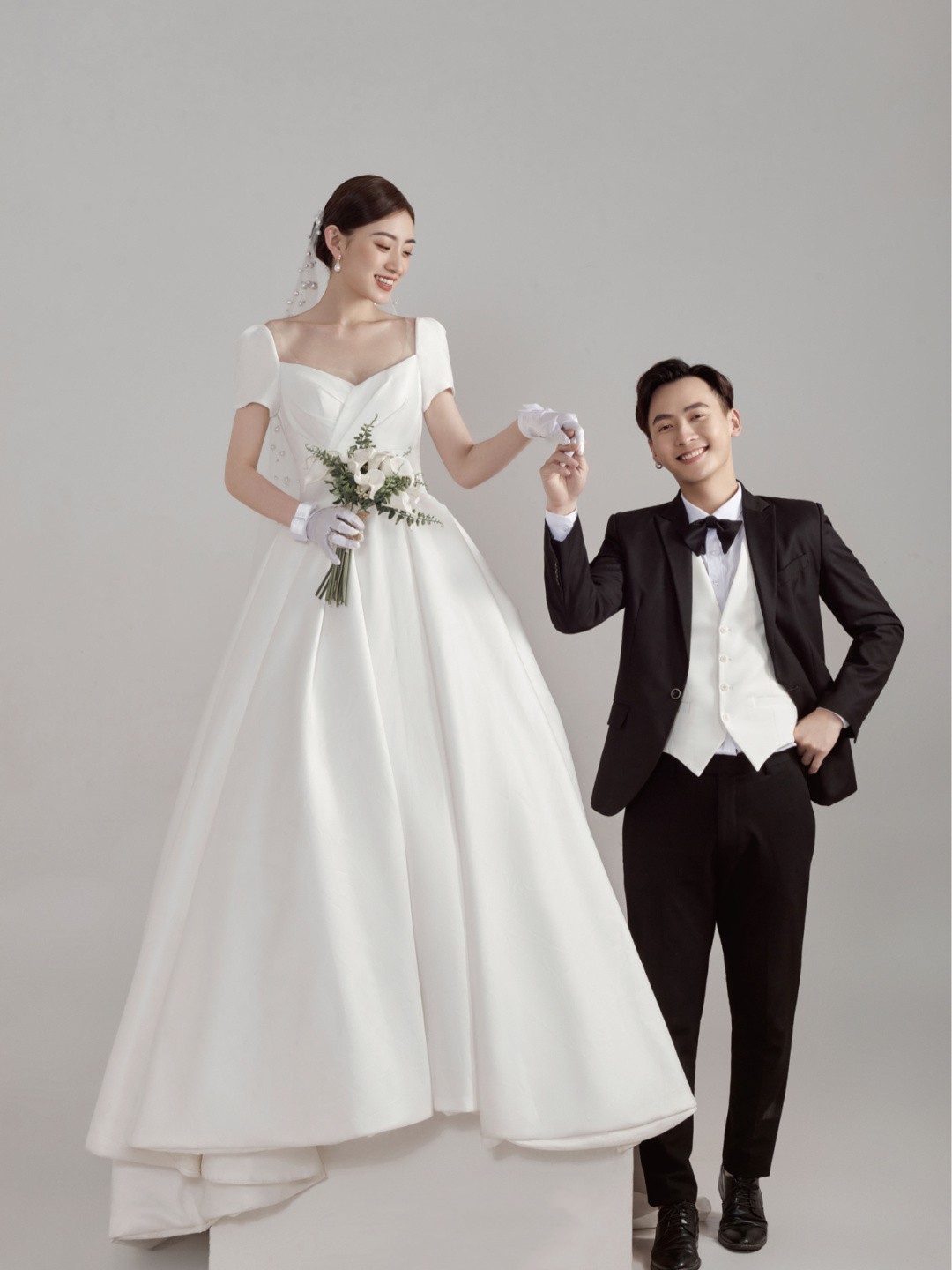  Average code+Blue single female model   + $22.00 