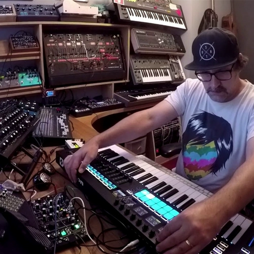 Novison/Novation SL MK3 49/61 Аранжированный контроллер последовательности последовательности клавишных клавиш для удара по подушке