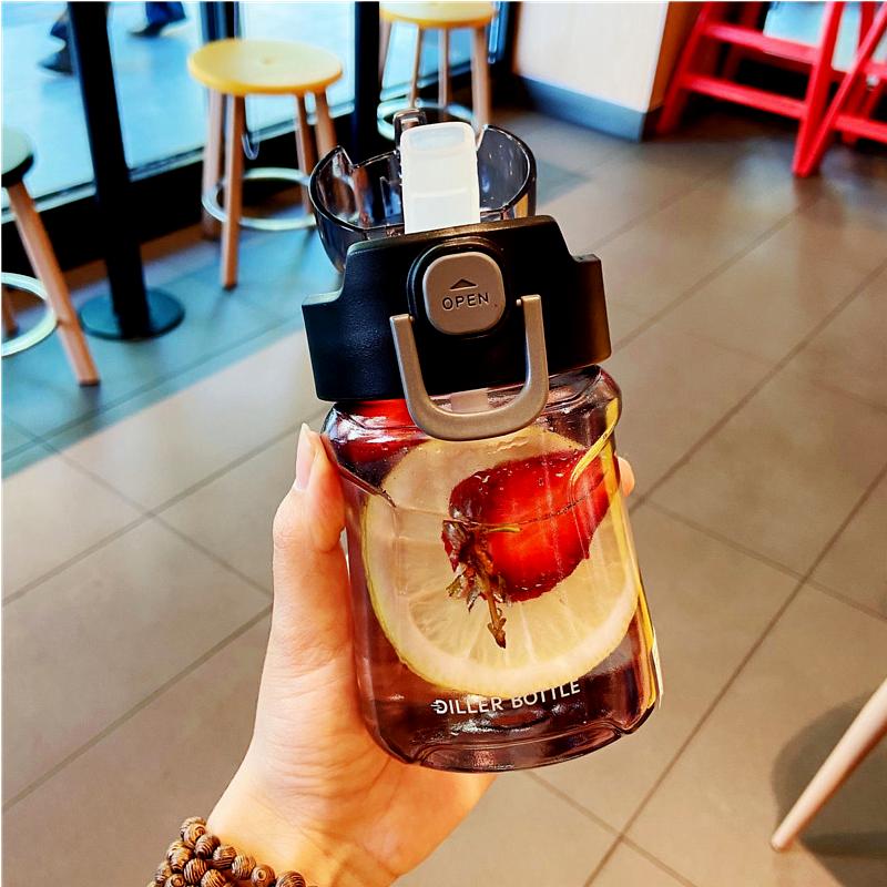 Straw Cup Grown-up High Face Value Portable Creative Movement Water Glass Female Summer Personality Plastic Net Red Cups Cute Little