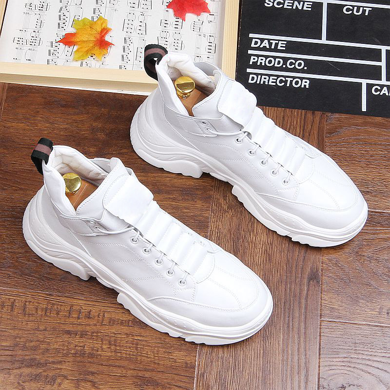 Hong Kong 2022 Summer new white High-cylinder shoes Europe Stand-thick Breathable Casual Shoes Small Bee Breathable Men Shoes