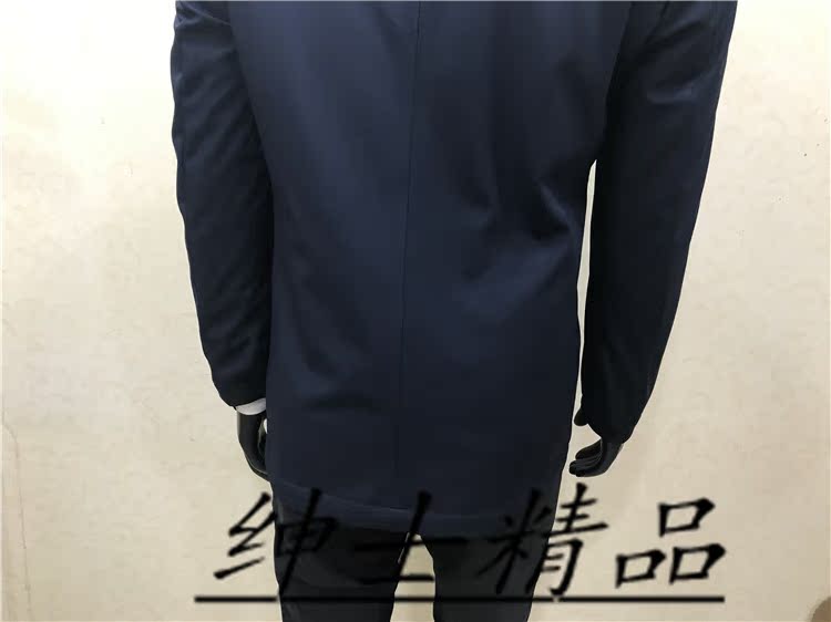 Áo 2 màu cotton mỏng chính hãng áo gió đứng cổ áo màu xanh kinh doanh áo khoác giá 5900 nhân dân tệ áo khoác nam