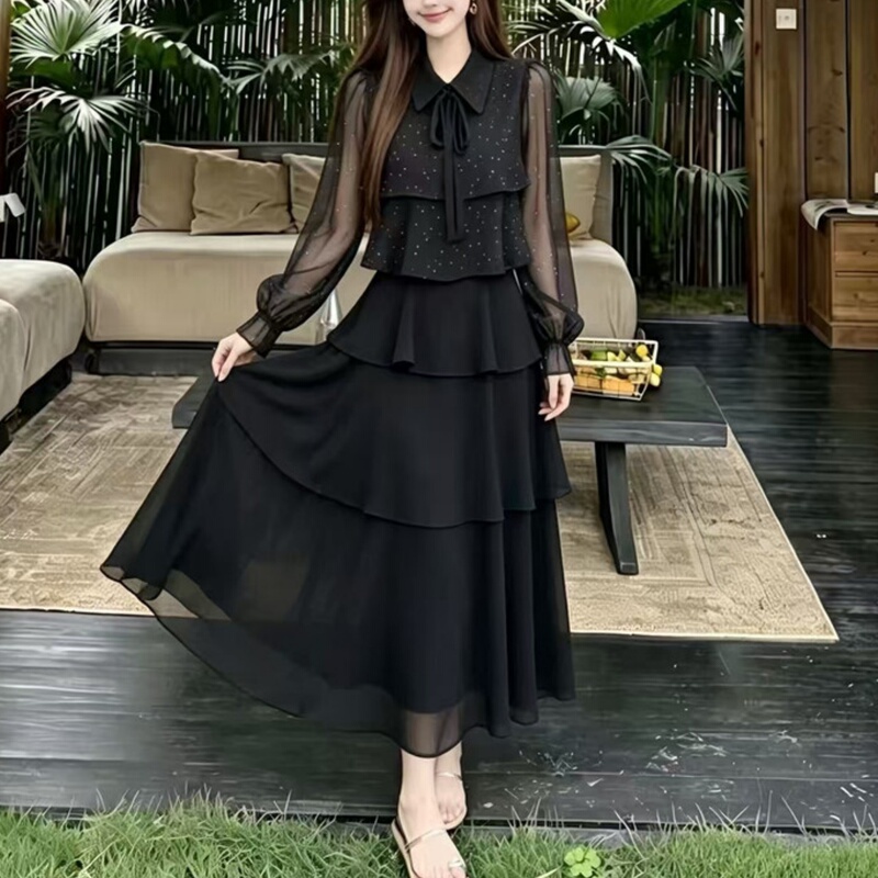 Plus Size Women's French-Style Black Tiered Design Long-Sleeve Dress for Spring, Autumn, and Winter, Slimming and Elegant Long Dress for Curvy Women