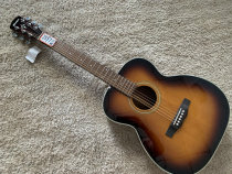 Japanese brand Morris Morris spruce wood veneer single folk acoustic guitar 40 inches professional