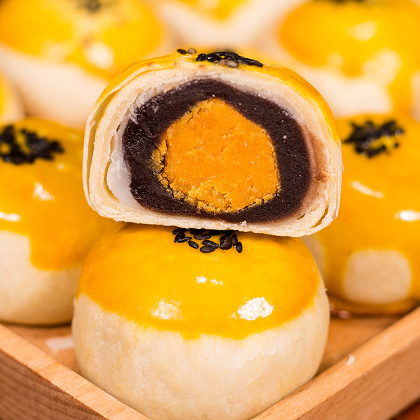 老先生蛋黄酥 330g*2盒 淘抢购双重优惠折后￥14.98包邮（拍2件）