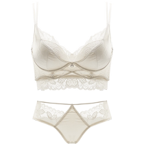 Lace underwear for women with small breasts that gathers to make them look bigger and supports to prevent sagging. Autumn and winter special sexy beautiful back bra set for flat chests.