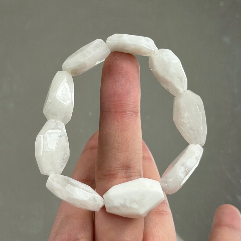 Each Piece Has a Unique Picture: Natural Crystal Snowflake Phantom Freeform Single-Circle Bracelet, White Phantom Pink Snowflake Bracelet Jewelry, Versatile
