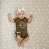 Брендовый детский спортивный костюм, хлопковый комплект, раздельные шорты для выхода на улицу, европейский стиль, короткий рукав, детская одежда