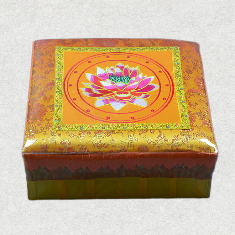 Worship cushion worship Buddha stool lotus kowtow worship stool meditation cushion chair kneel worship solid wood factory direct sales