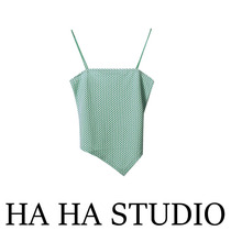 Wine port style retro 2022 summer plaid small camisole short section outer wear shows thin small belly pocket top womens lunch