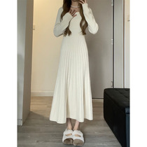 Matsumoto vertical striped dress female gentle wind 2022 autumn and winter sweater knitted inside the longwaist long skirt lost