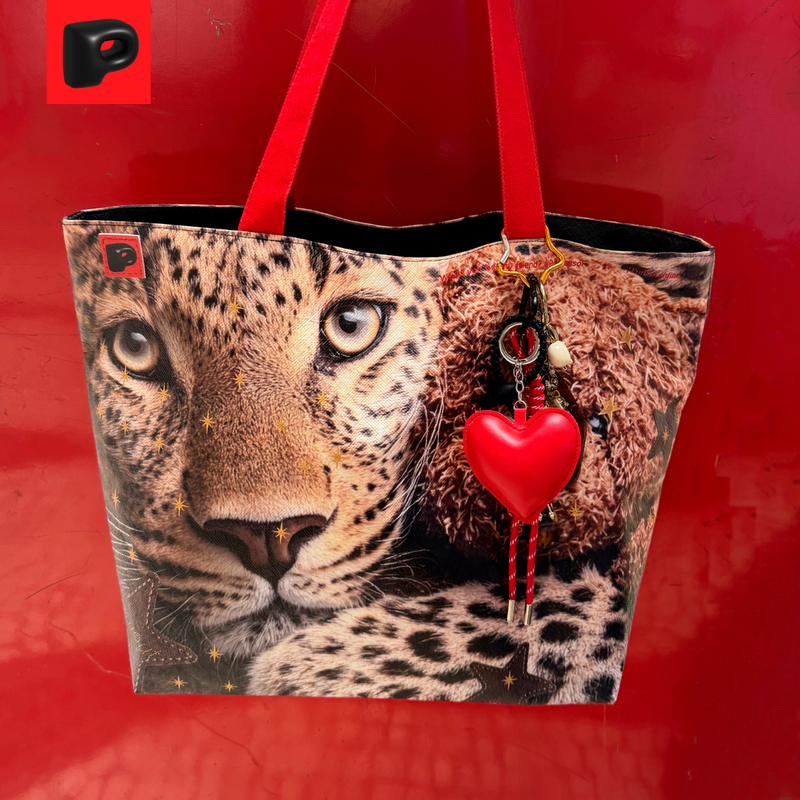 Street-Style E Bag-Putout Original Niche Light-Medium Unisex "Hugging Leopard Bear" Dupont Paper Extra-Large Capacity Tote Bag