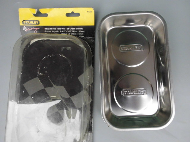 STANLEY Stanley magnetic disk strong magnetic parts storage box magnet adsorption disk auto repair tool