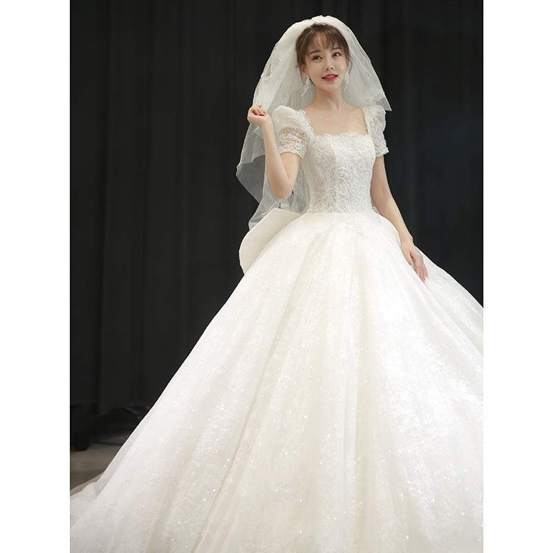 Wedding 2021 new bride's temperament is small, simple and atmospheric, French pregnant woman covering rough arms Luxury trailer Wedding 2021 new bride's temperament is small, simple and atmospheric, French pregnant woman covering rough arms Luxury trailer