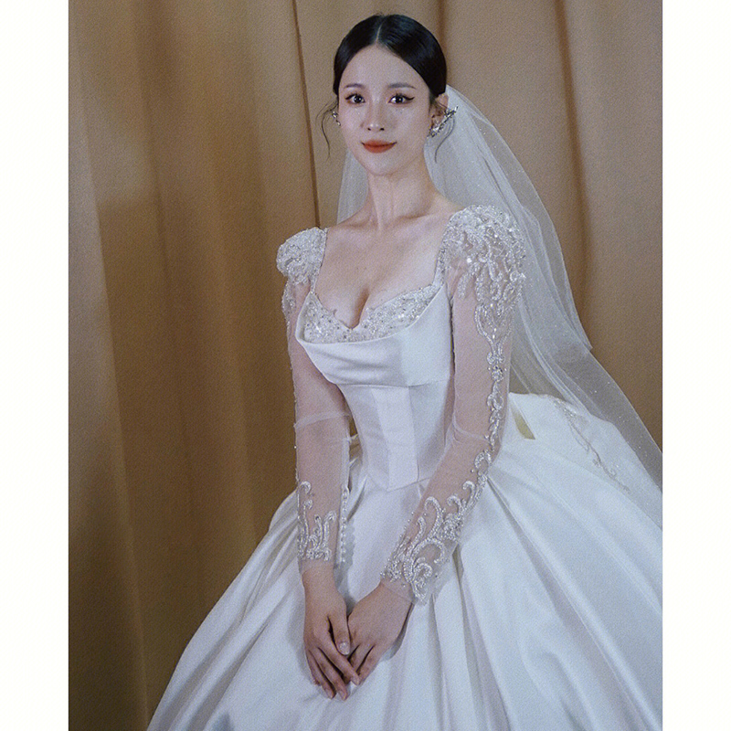 Saton Wedding 2023 New Mainly Mainly Main Gauze Bride Small High -end Heavier Terminal Sleeve Sleeve Sleeve is in the Wind of Fleeing Princess Winter Saton Wedding 2023 New Mainly Mainly Main Gauze Bride Small High -end Heavier Terminal Sleeve Sleeve Sleeve is in the Wind of Fleeing Princess Winter
