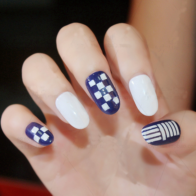 Nail art rỗng mẫu rỗng dán sơn in tự làm khuôn 3d in ba chiều mẫu hoa dán sáng tạo - Tự làm khuôn nướng khuôn làm nến