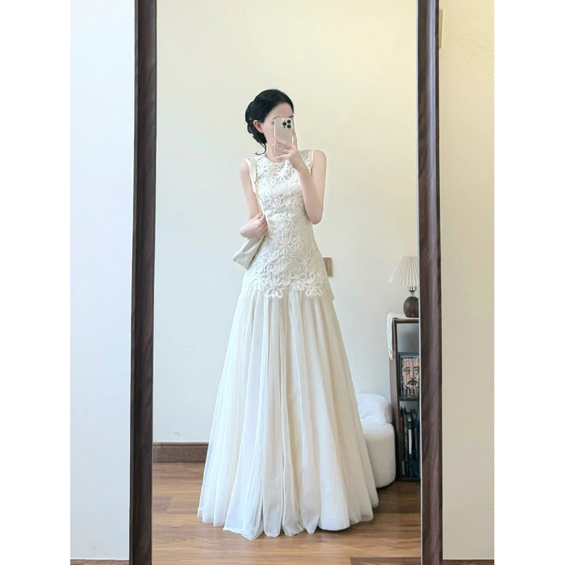 Early Spring Beautiful Dress for Women 2026 Spring and Summer New Style Sleeveless Gentle Elegant Patchwork Dress White Tank Dress