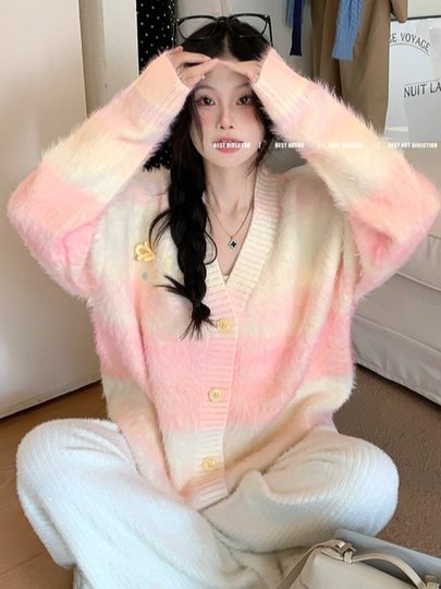 Gradient Pink V-Neck Sweater Cardigan for Women, Spring and Autumn Soft and Loose Lazy Style Mid-Length Knit Top