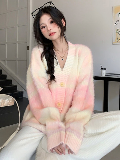 Gradient Pink V-Neck Sweater Cardigan for Women, Spring and Autumn Soft and Loose Lazy Style Mid-Length Knit Top