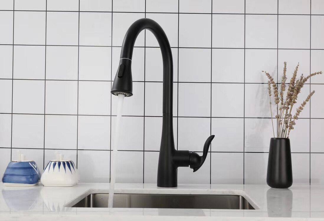 German LFSTN black full copper pull-out rotary kitchen hot and cold tap sink vegetable basin wire drawing anti-oil stain