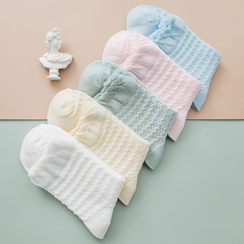 Spring and summer confinement socks maternity cotton socks women's socks bubble mouth wavy lace solid color loose mouth not strangling pregnant women socks