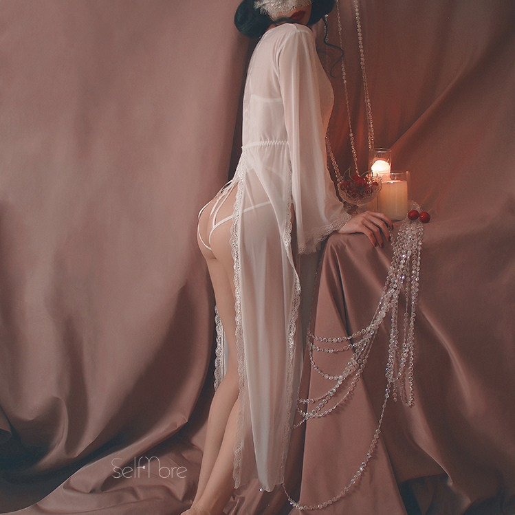 Yourself-Fallen Swan-Gift Mask Side Open rear opening fork front buttoned mesh yarn Long sleeping robe