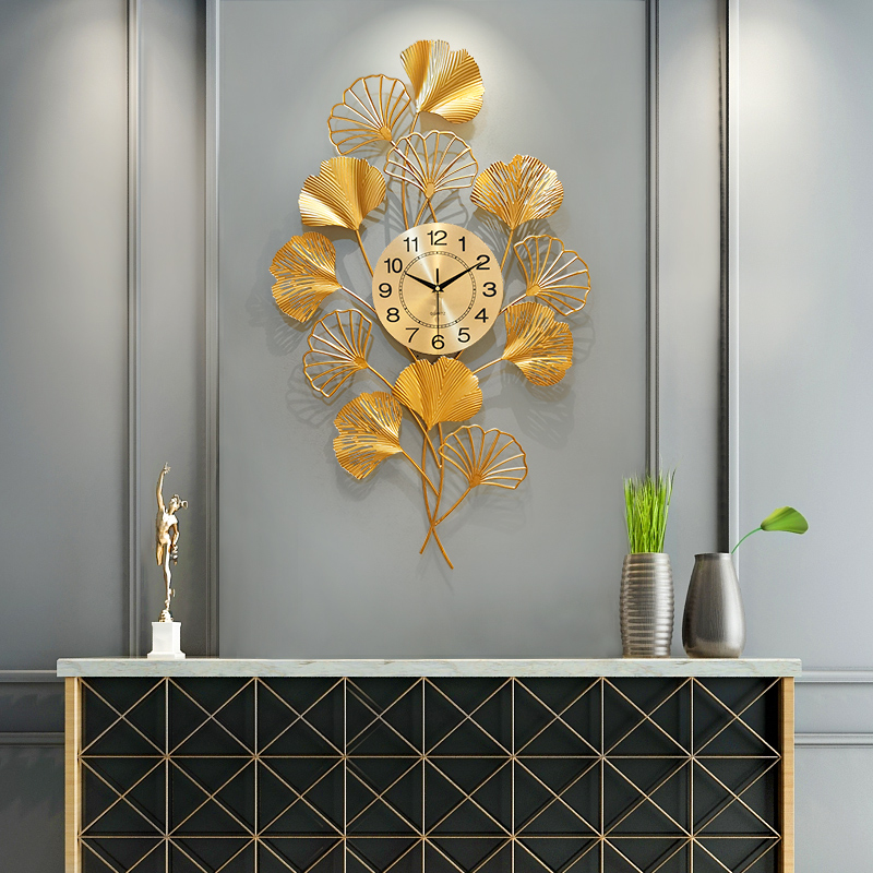 Light luxury watch hanging clock Living room personality Atmosphere Home quartz clock Creative fashion Art modern minimalist clock