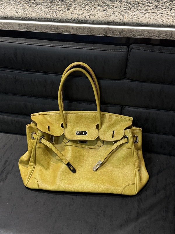 2026 New Vintage Distressed Genuine Leather Kelly Bag Birkin Bag Handbag Women's Large Capacity Tote Commuter Shoulder Bag 2026 New Vintage Distressed Genuine Leather Kelly Bag Birkin Bag Handbag Women's Large Capacity Tote Commuter Shoulder Bag