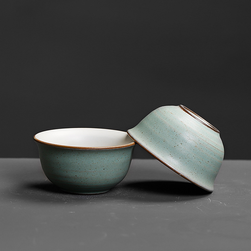 Coarse pottery ceramic cups single CPU antique Japanese small kung fu tea tea service master cup home master cup in use