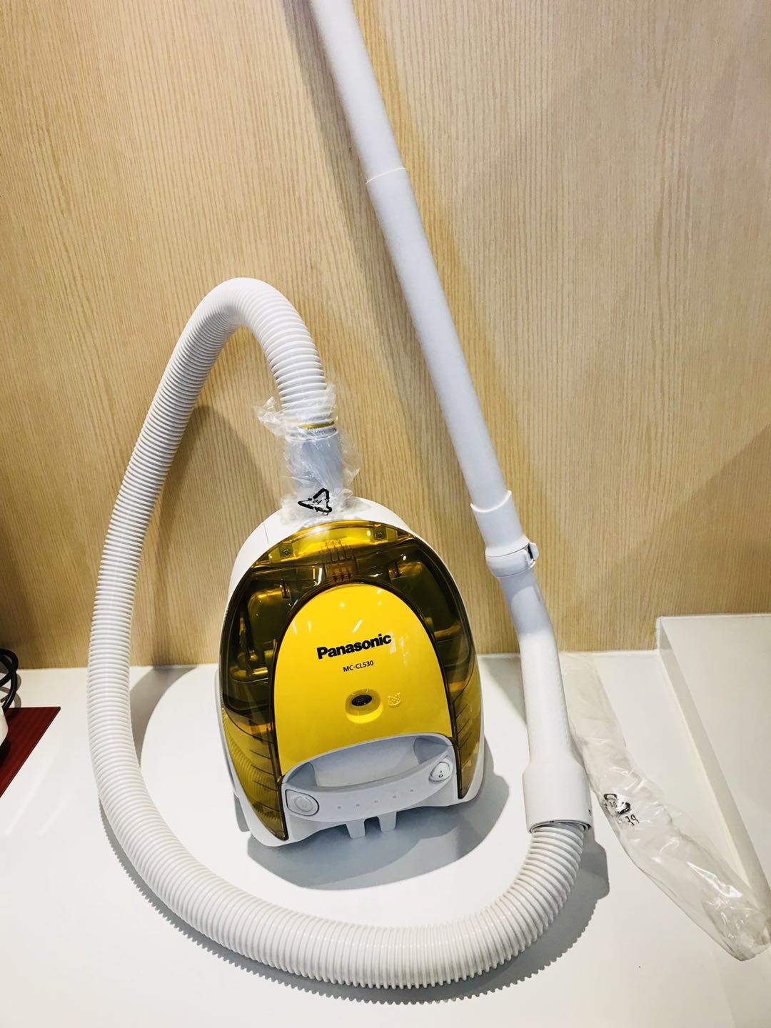 máy hút lông mèo Máy hút bụi Panasonic MC-CL530 gia đình mạnh mẽ cầm tay nhỏ im lặng thảm dụng cụ hút bụi robot ecovacs t5 hero