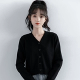 Весенний лонгслив, свитер, демисезонный корейский черный трикотажный кардиган, тренд сезона, V-образный вырез